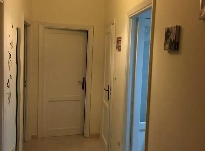 Lovely Centro Con Parcheggio Apartamento *